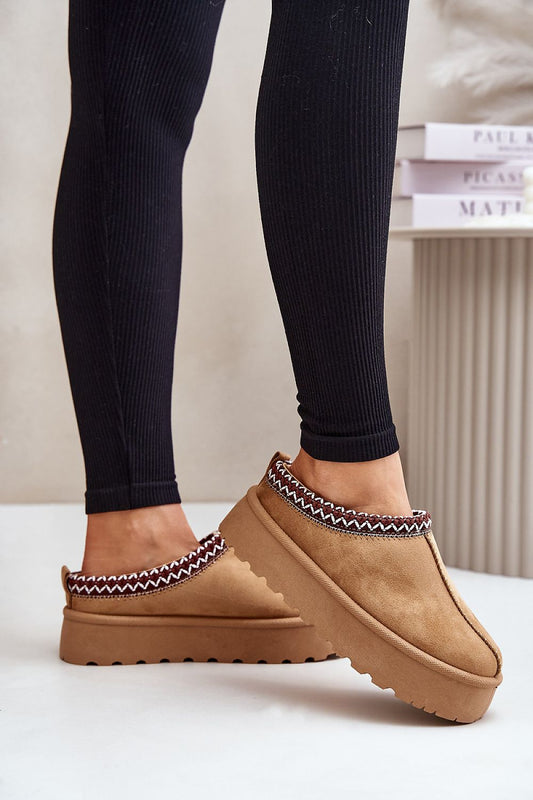snow boots model 202192 Step in style