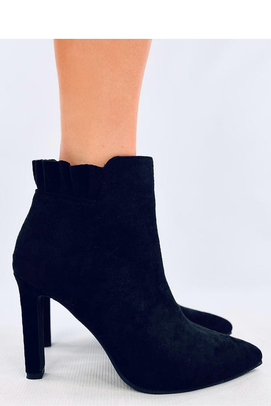 Heeled boots model 202339 Inello