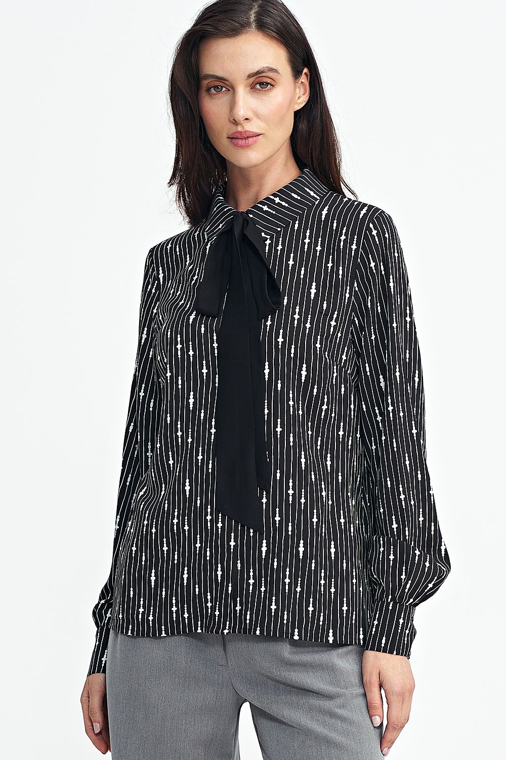 Long-sleeved shirt model 202480 Nife