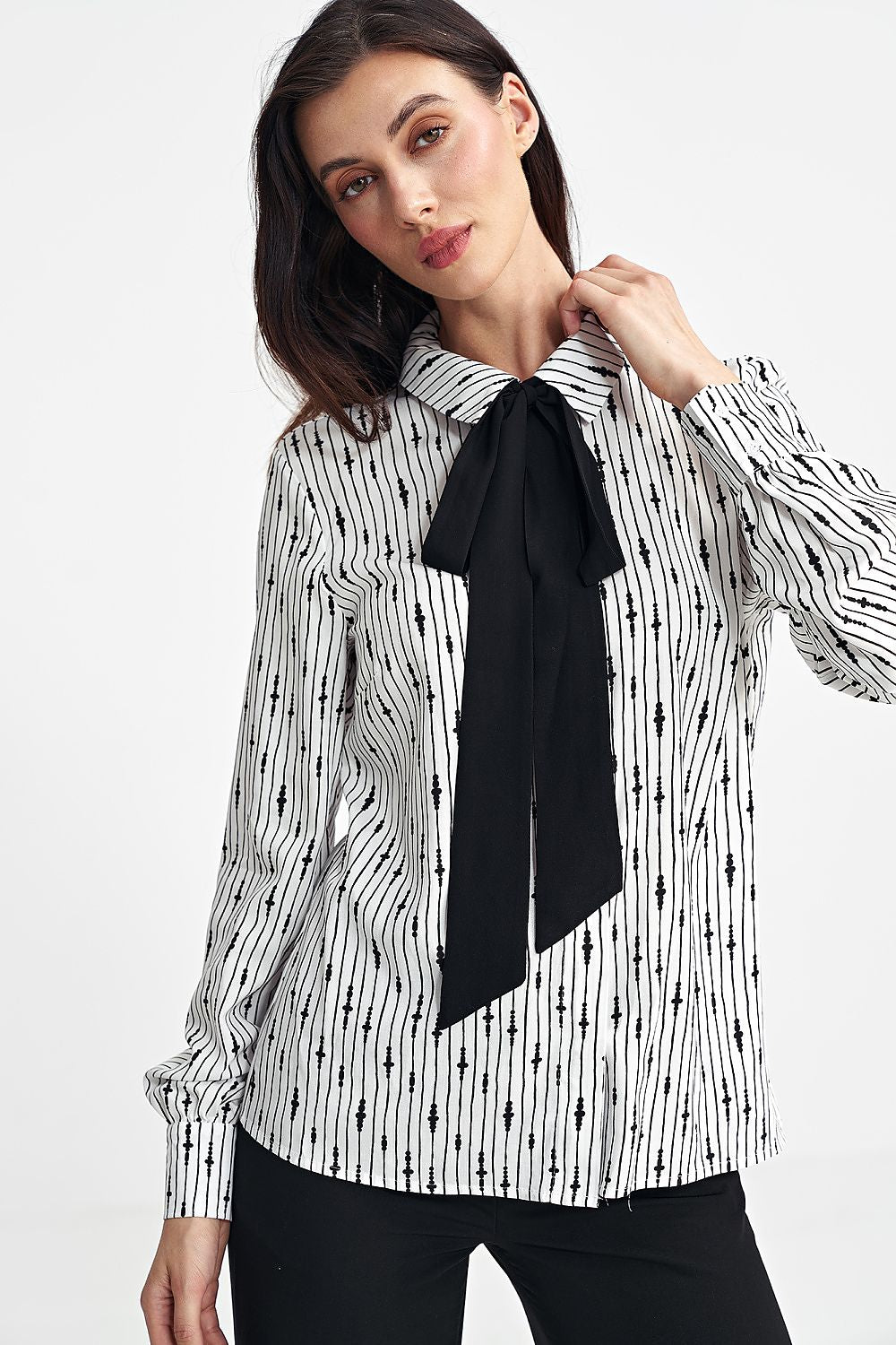 Long-sleeved shirt model 202480 Nife