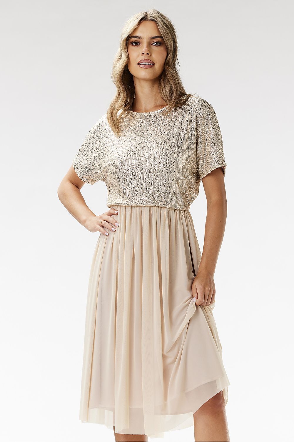  Robe de soirée model 204290 awama 
