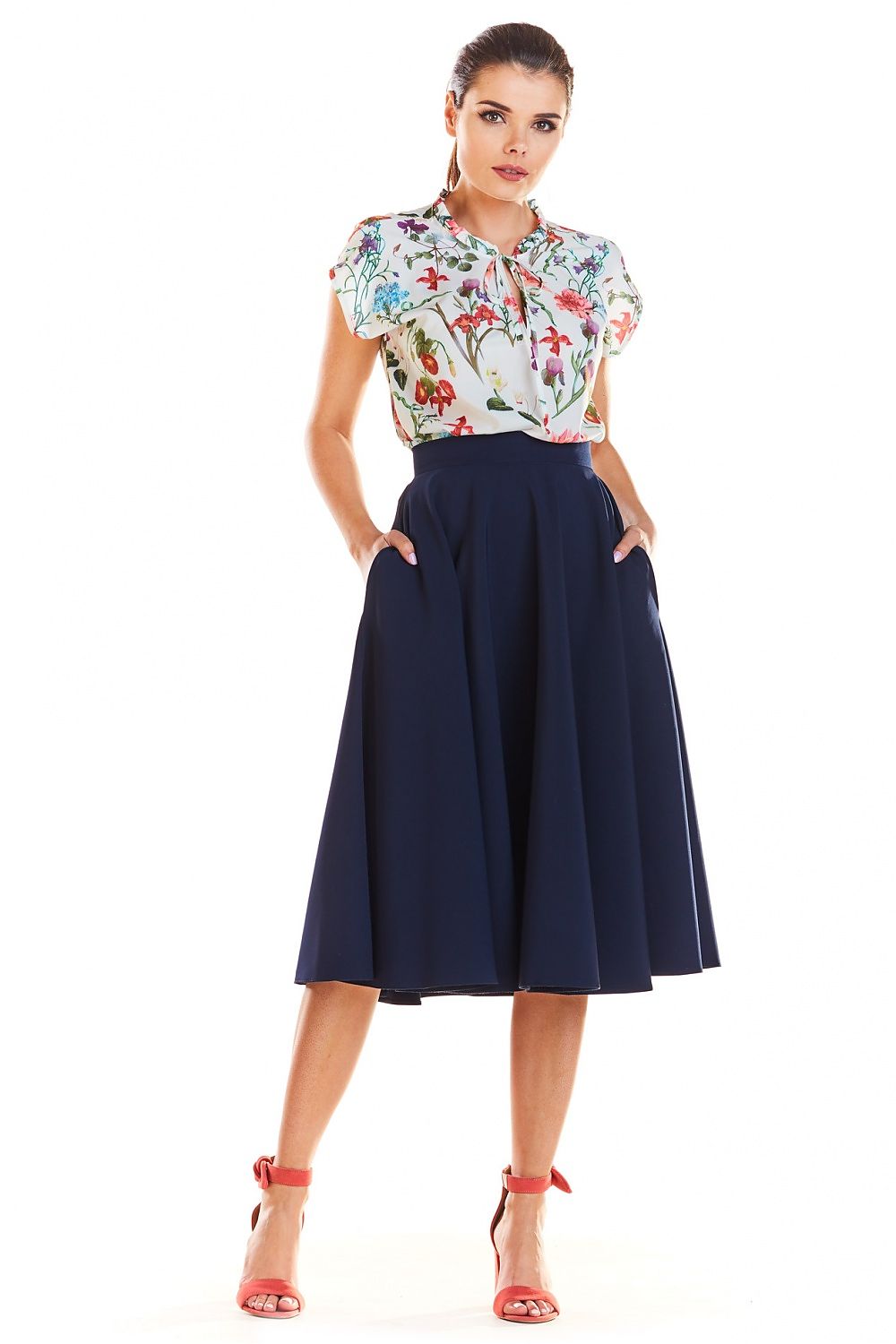 Jupe model 129244 Infinite You