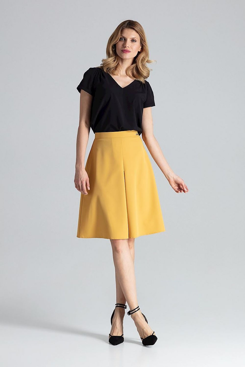 Jupe model 132471 Figl