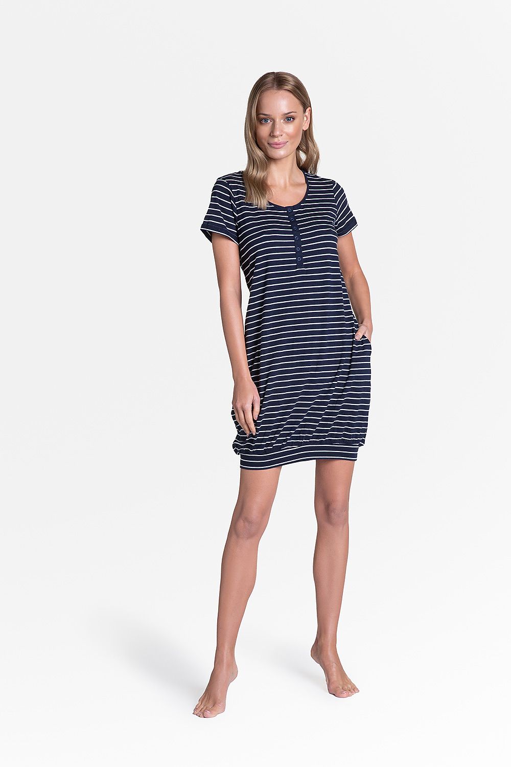 Henderson model 152065 nightgown