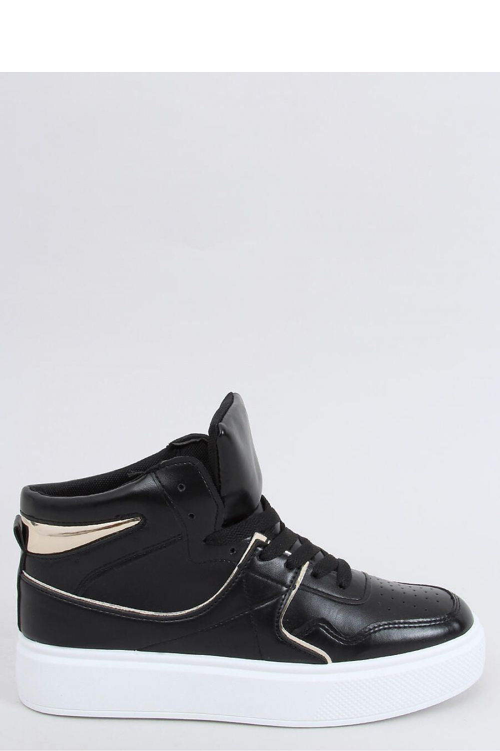 Sports shoes model 162892 Inello