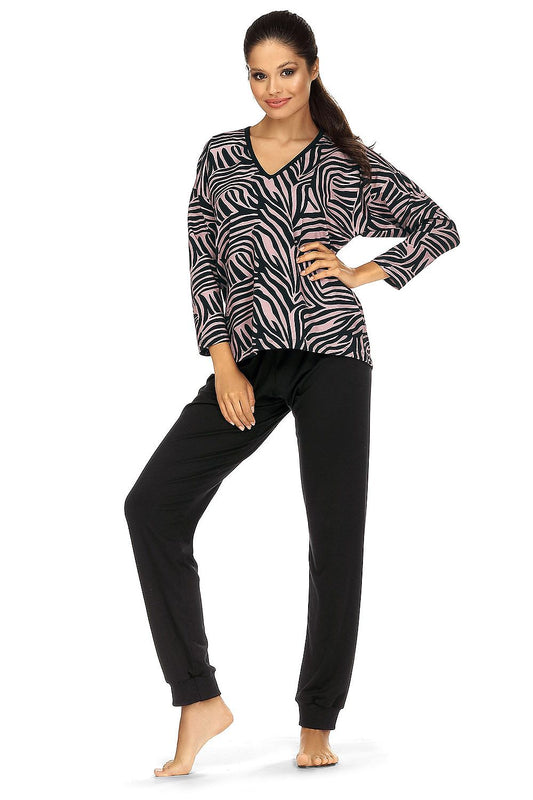 Pajamas model 165687 Lorin