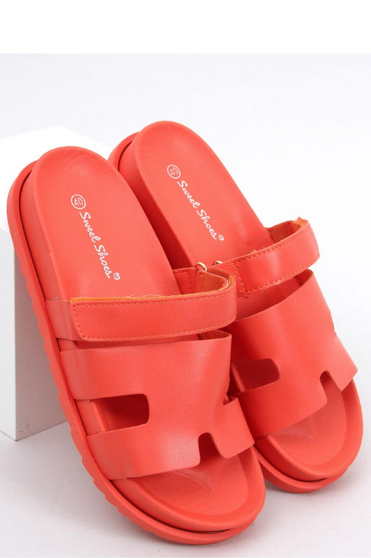 Slides model 167266 Inello