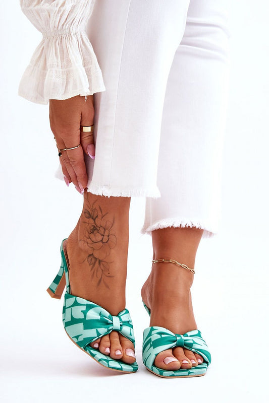 Slides model 178374 Step in style