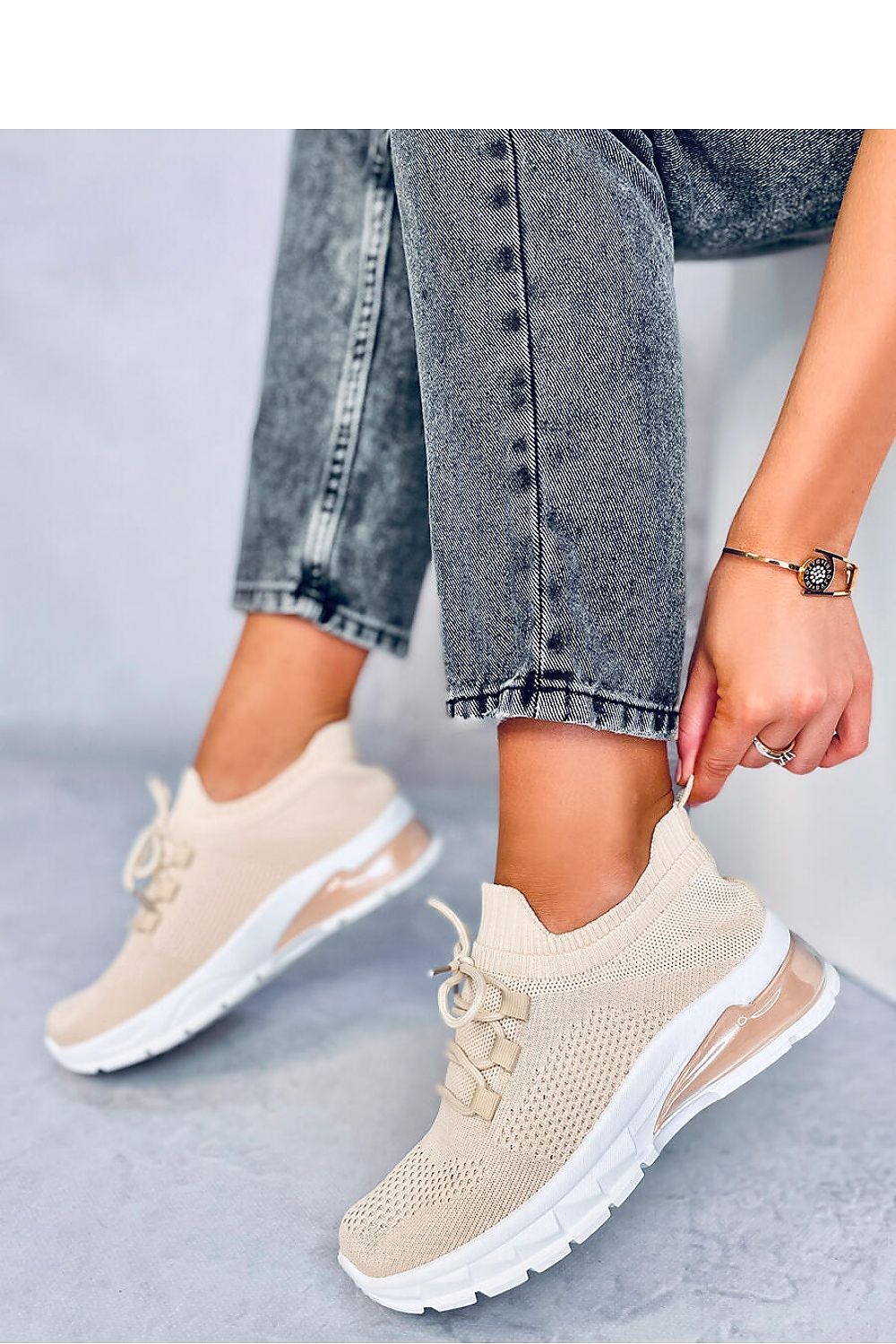 Sports shoes model 179301 Inello